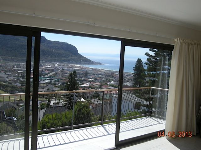 Mary's Sunrise Fish Hoek