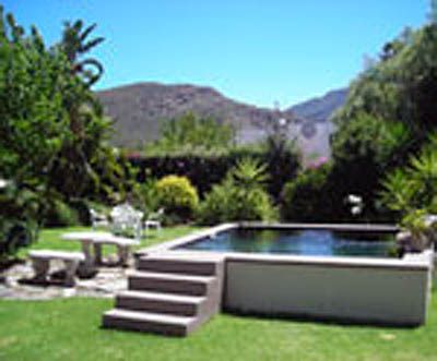 Four Oaks Guest House